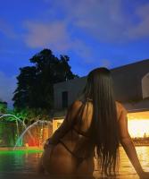 697708106: Chica busca chico en Cádiz