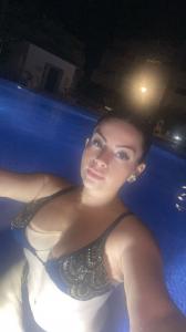 Chica busca chico en Granada: Chica busca chico