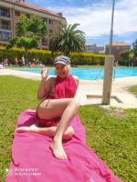 646063342: Chica busca chico en La Coruña