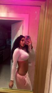 637011176: Chica busca chico en Mallorca