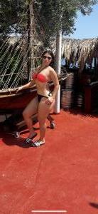 664377893: Chica busca chico en Granada