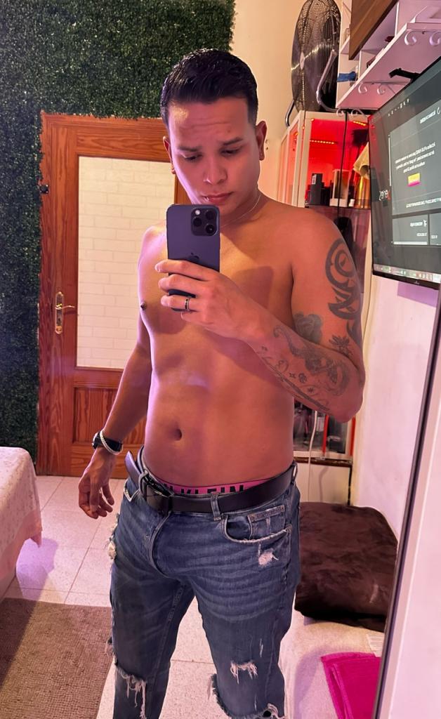 Chico busca chica en Mallorca: 