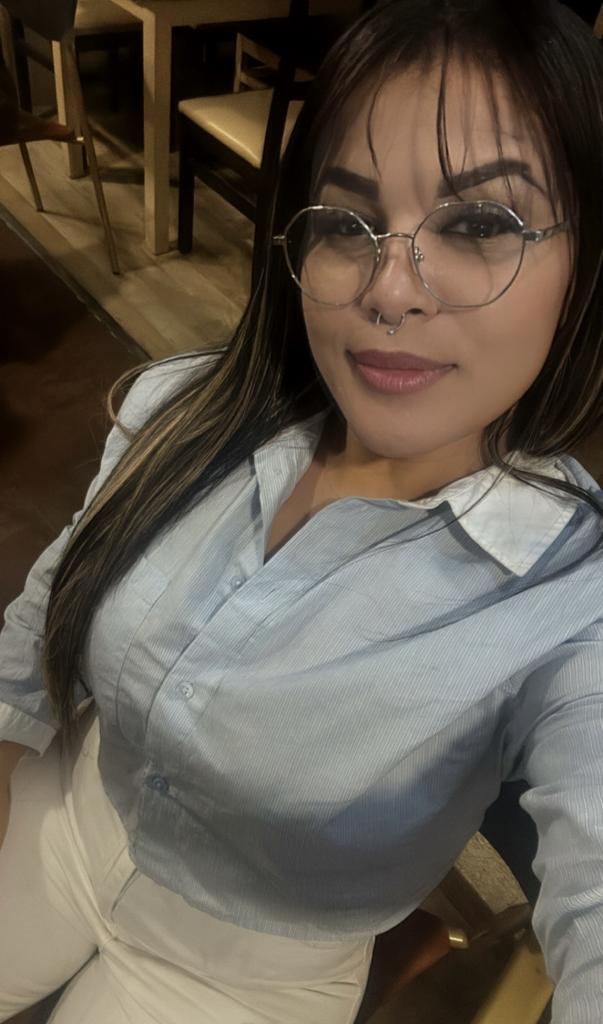 632945985: Chica busca chico en Pontevedra