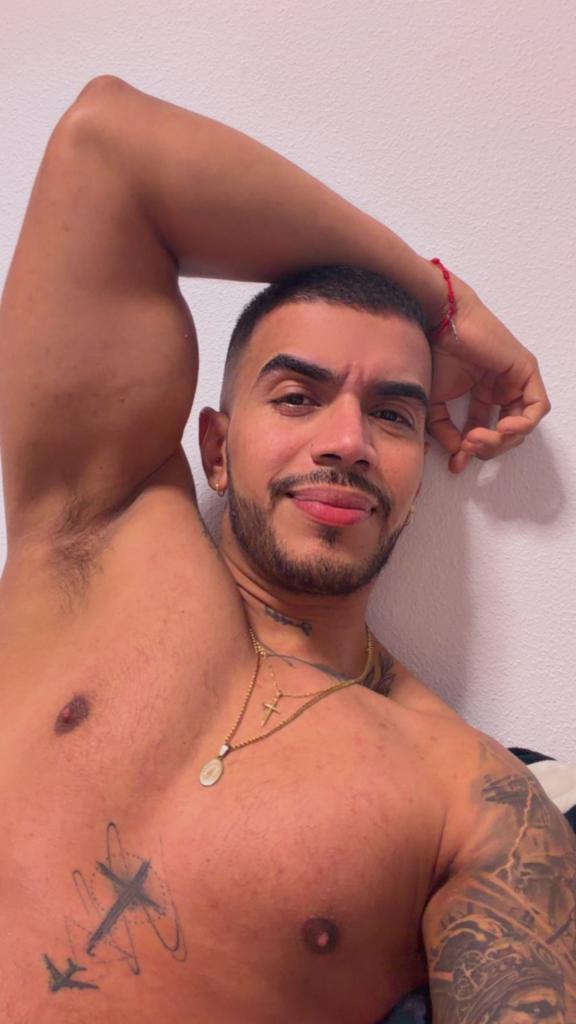 Chico busca chica en Las Palmas: 