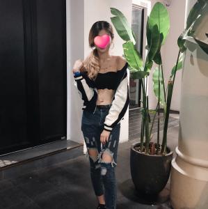 633397743: Chica busca chico en Sevilla