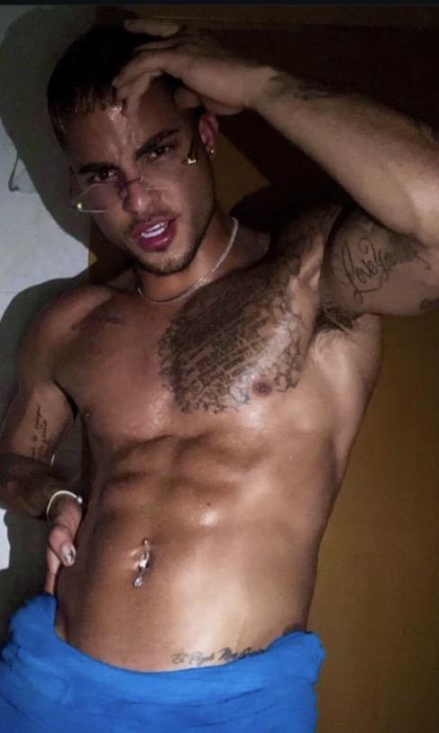 672808766: Chico busca chica en Valencia