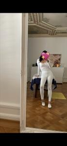 644126064: Chica busca chico en Cuenca