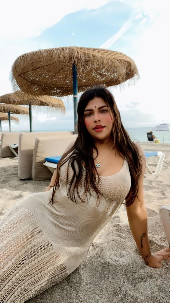 600874211: Transexual en Barcelona