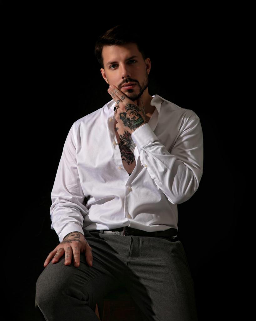 675597938: Chico busca chica en Barcelona