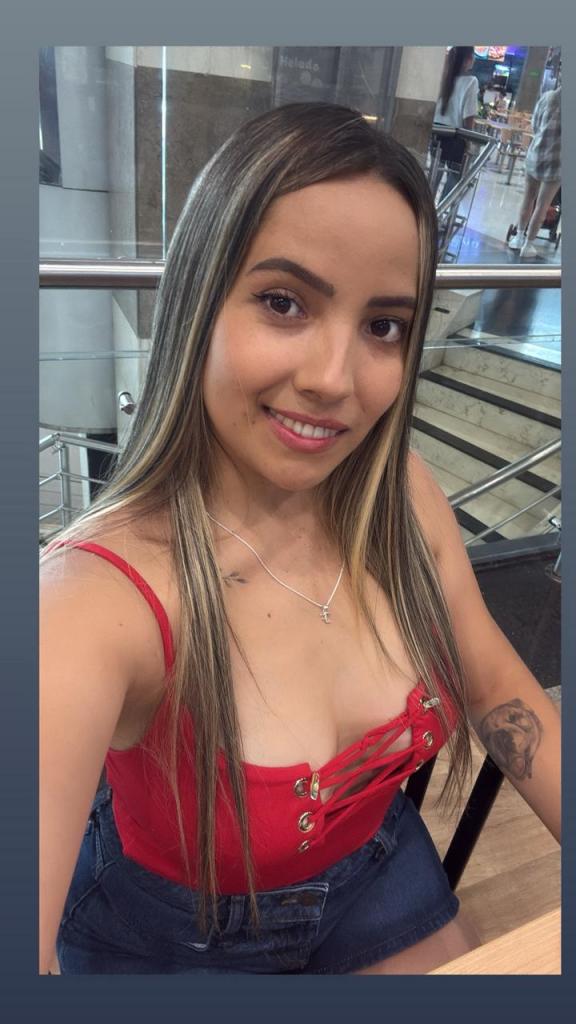 Chica busca chico en Zaragoza: Chica busca chico