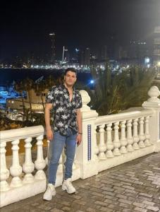 641702687: Chico busca chica en Zaragoza