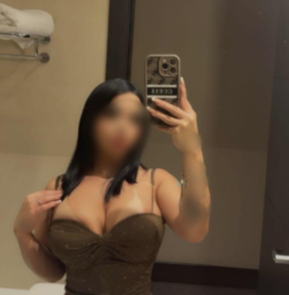 Chica busca chico en Málaga: Chica busca chico