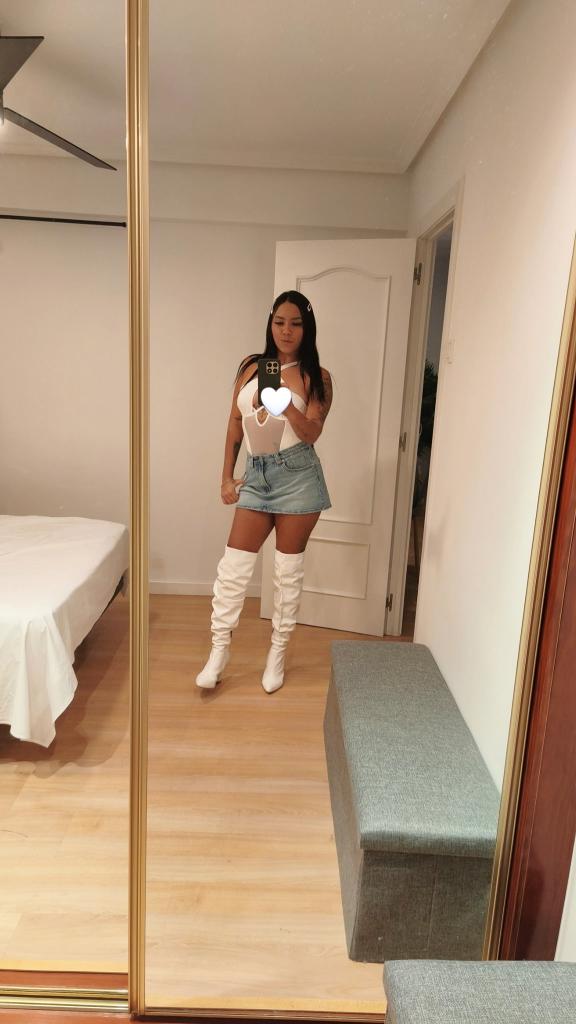 Chica busca chico en Asturias: Chica busca chico