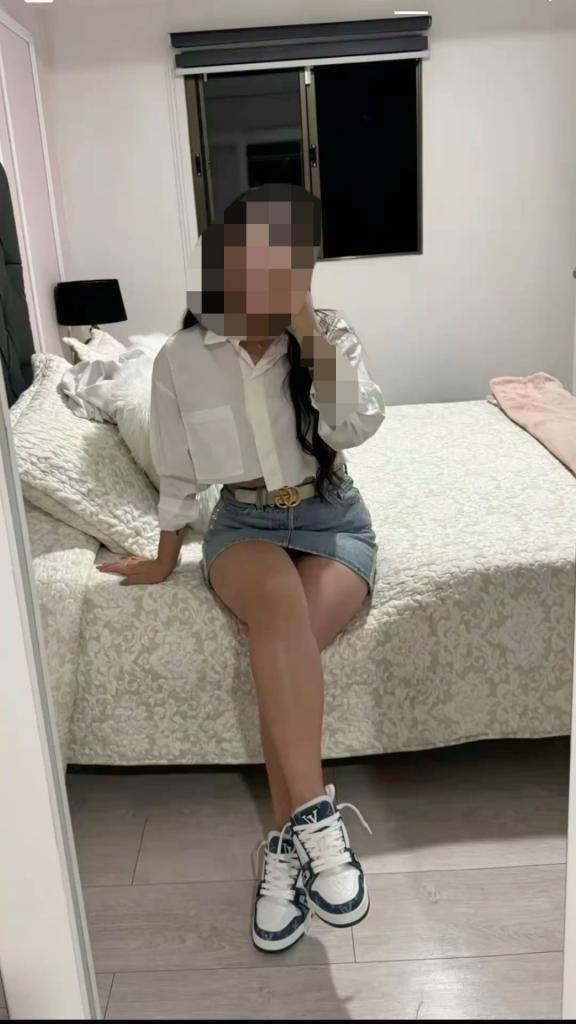 604108296: Chica busca chico en Madrid