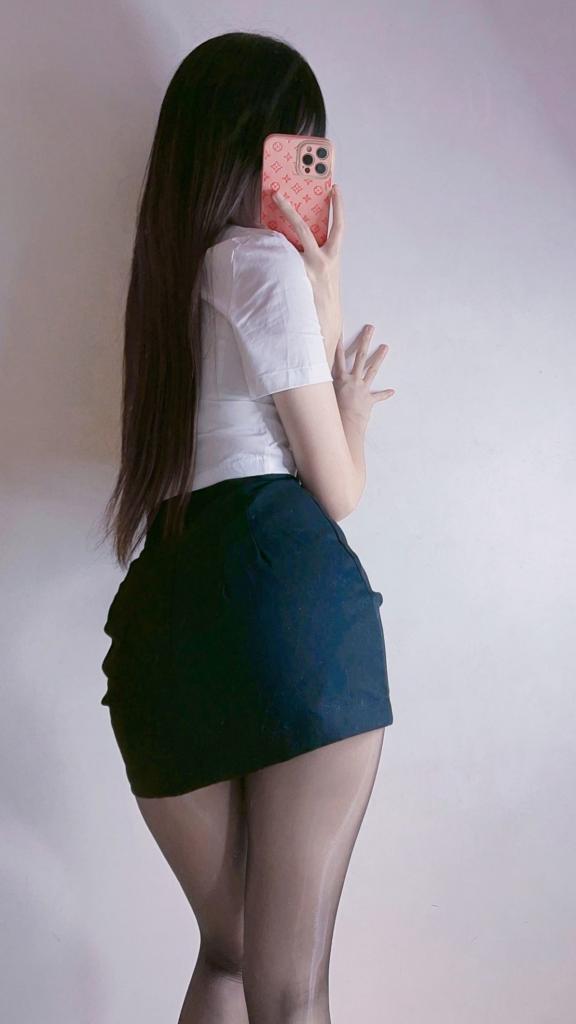 627717168: Chica busca chico en Barcelona