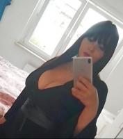 603990185: Chica busca chico en Madrid