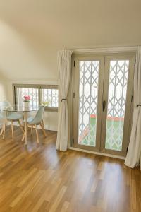 667599448:  en Málaga