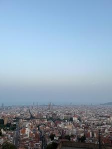 611334815:  en Barcelona