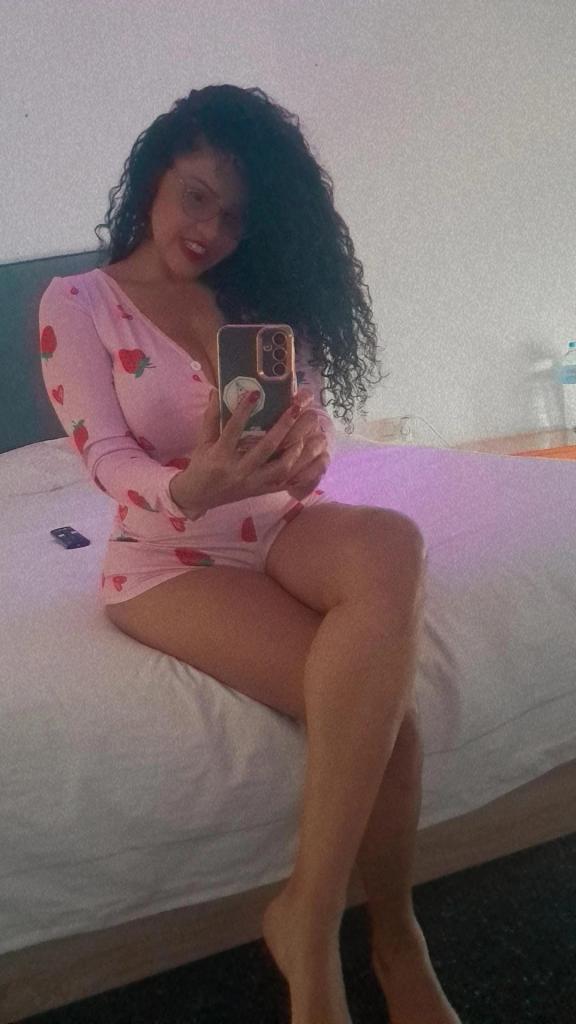 614760090: Chica busca chico en Albacete