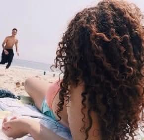 632904153: Chica busca chico en La Coruña