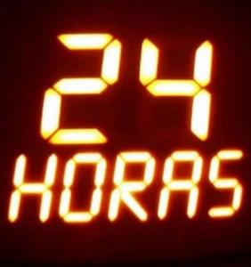 631079687: Chica busca chico en Gerona