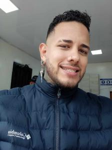 610189573: Chico busca chica en Albacete