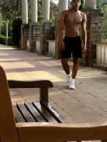 672410365: Chico busca chica en Barcelona