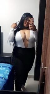 604275569: Chica busca chico en Segovia