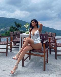 613287978: Chica busca chico en Mallorca