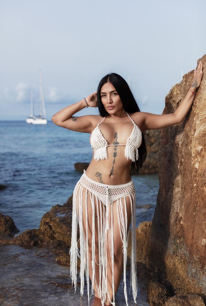 666000676: Chica busca chico en Ibiza