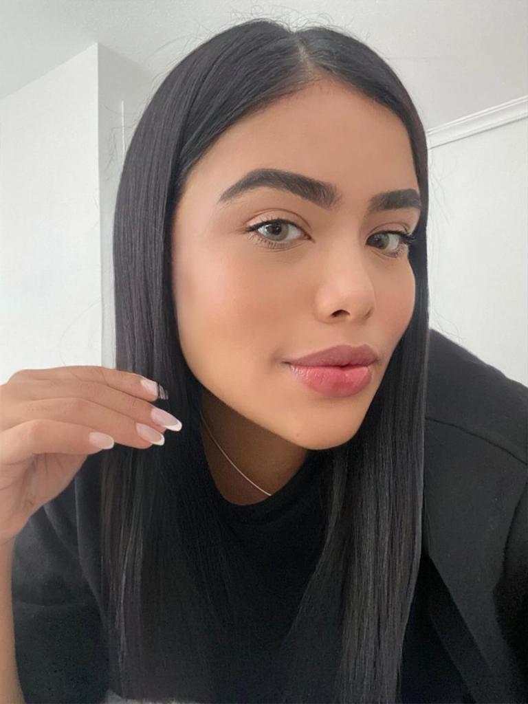 Chica busca chico en Valencia: Chica busca chico