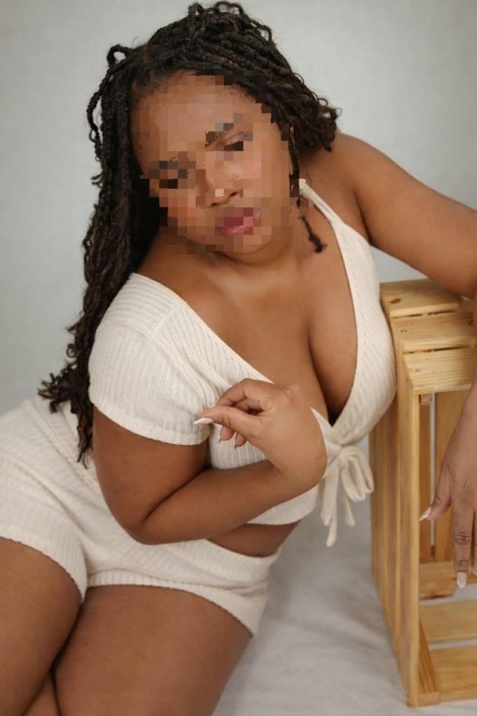 614902495: Chica busca chico en Mallorca