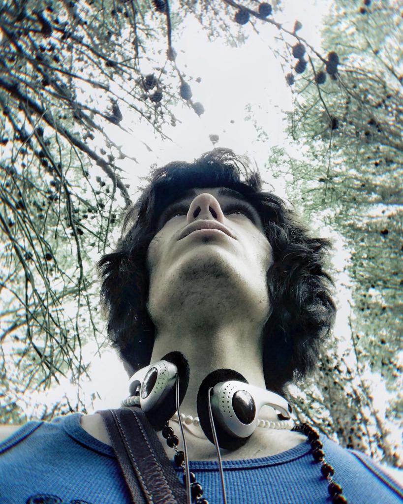 622847111: Chico busca chica en Gerona