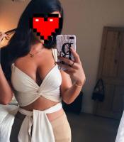 647029966: Chica busca chico en Cádiz