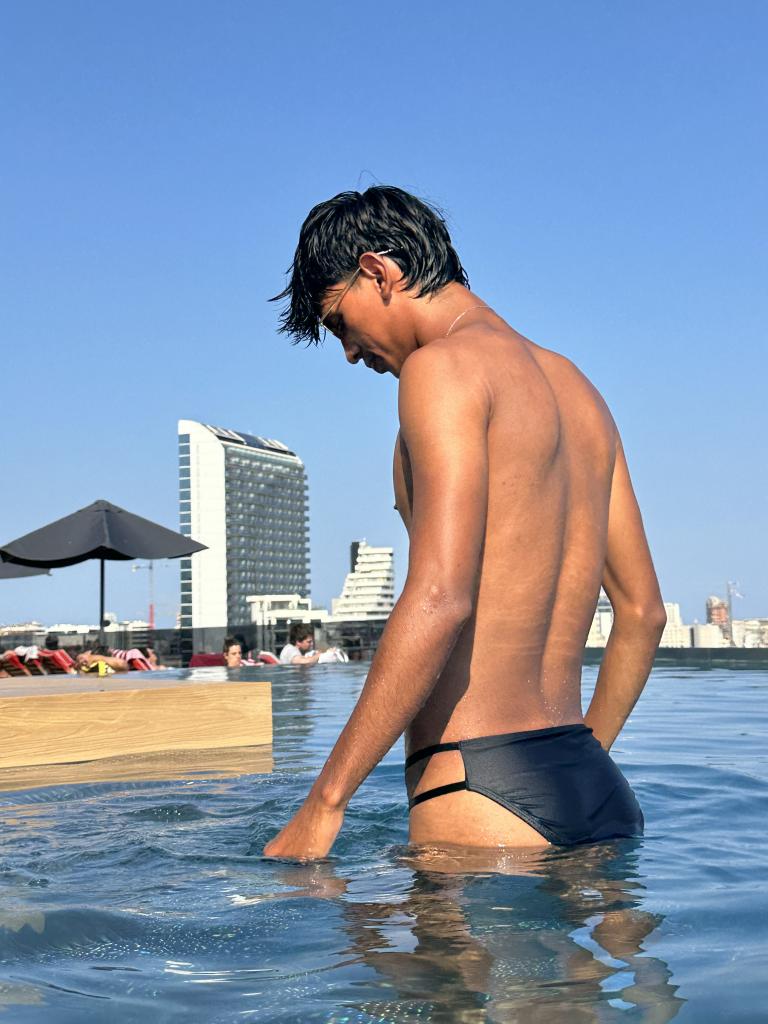 671589435: Chico busca chica en Castellón