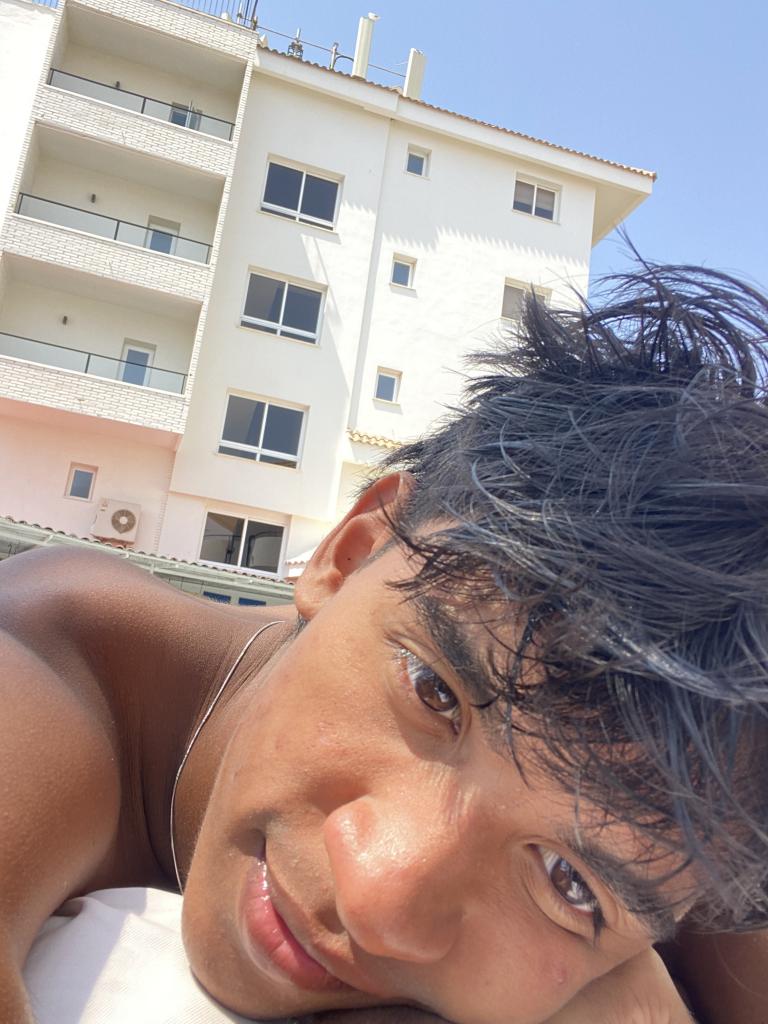 Chico busca chica en Castellón: 