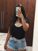 664871018: Chica busca chico en Barcelona