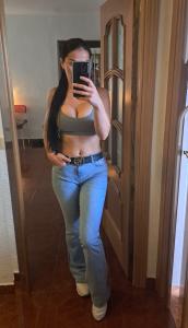 642376296: Chica busca chico en Madrid