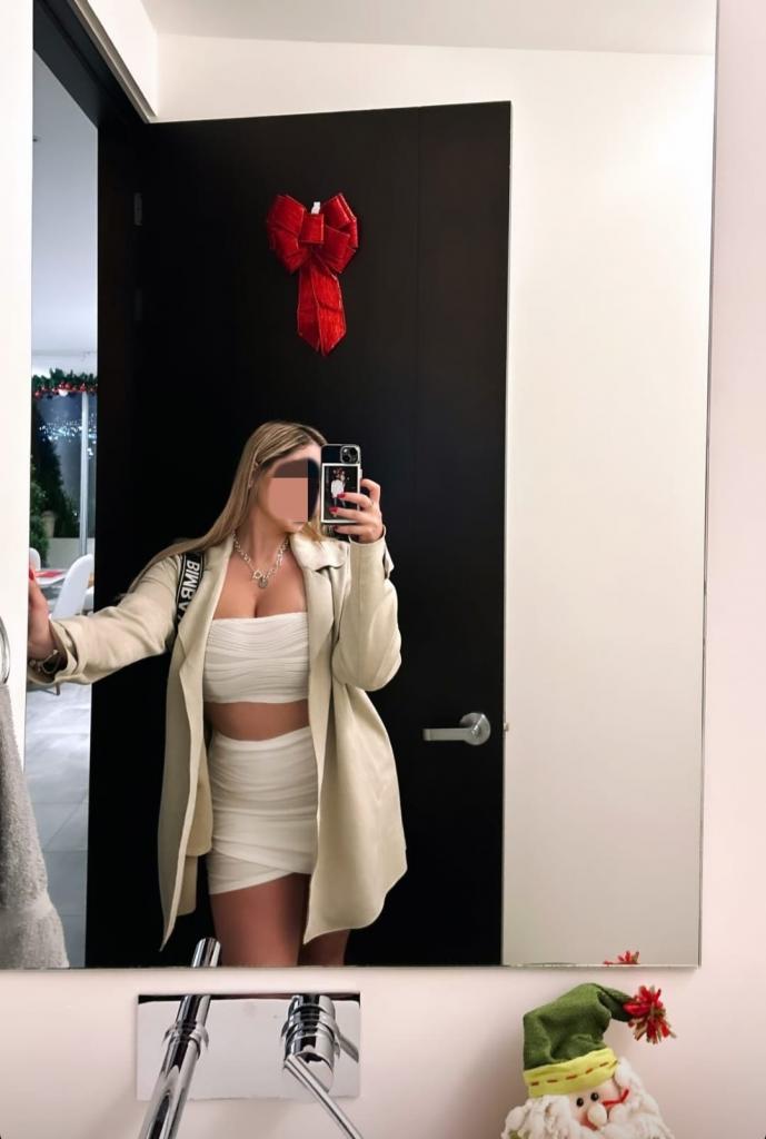 Chica busca chico en Huelva: 