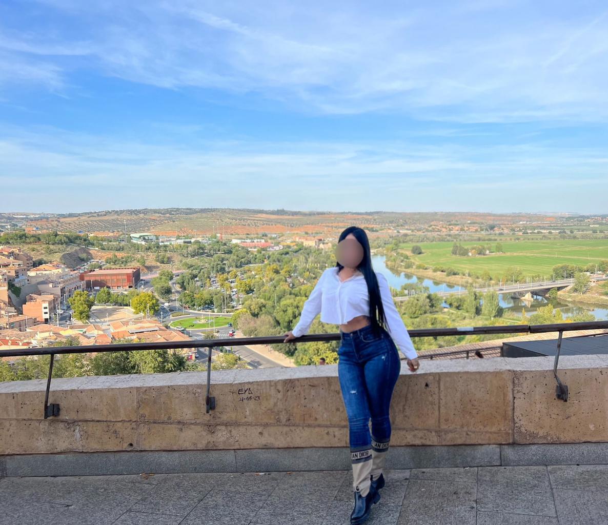 623557797: Chica busca chico en Alicante