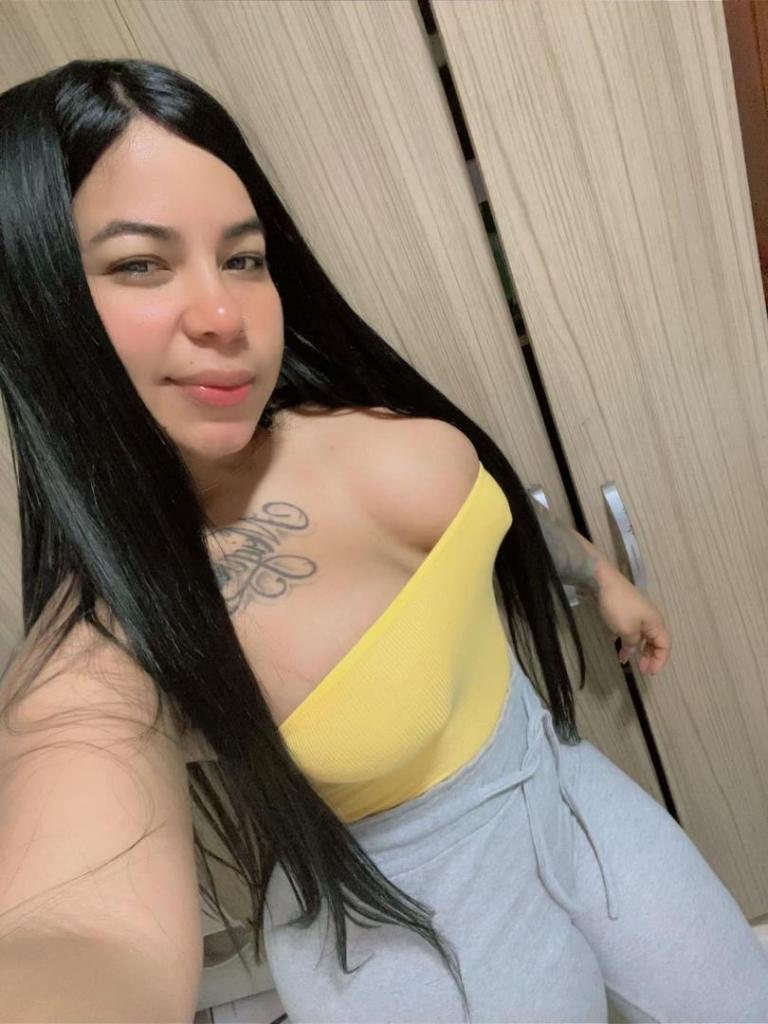 611333855: Chica busca chico en Cádiz