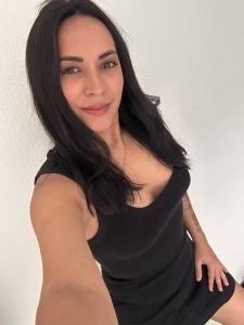 632106503: Chica busca chico en Albacete