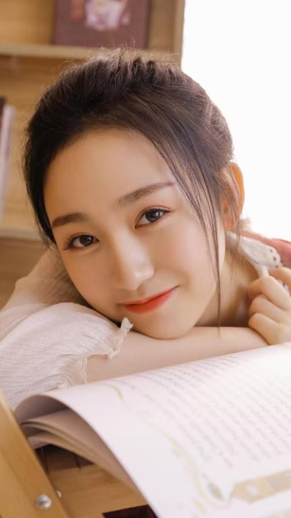 613725934: Chica busca chico en Madrid