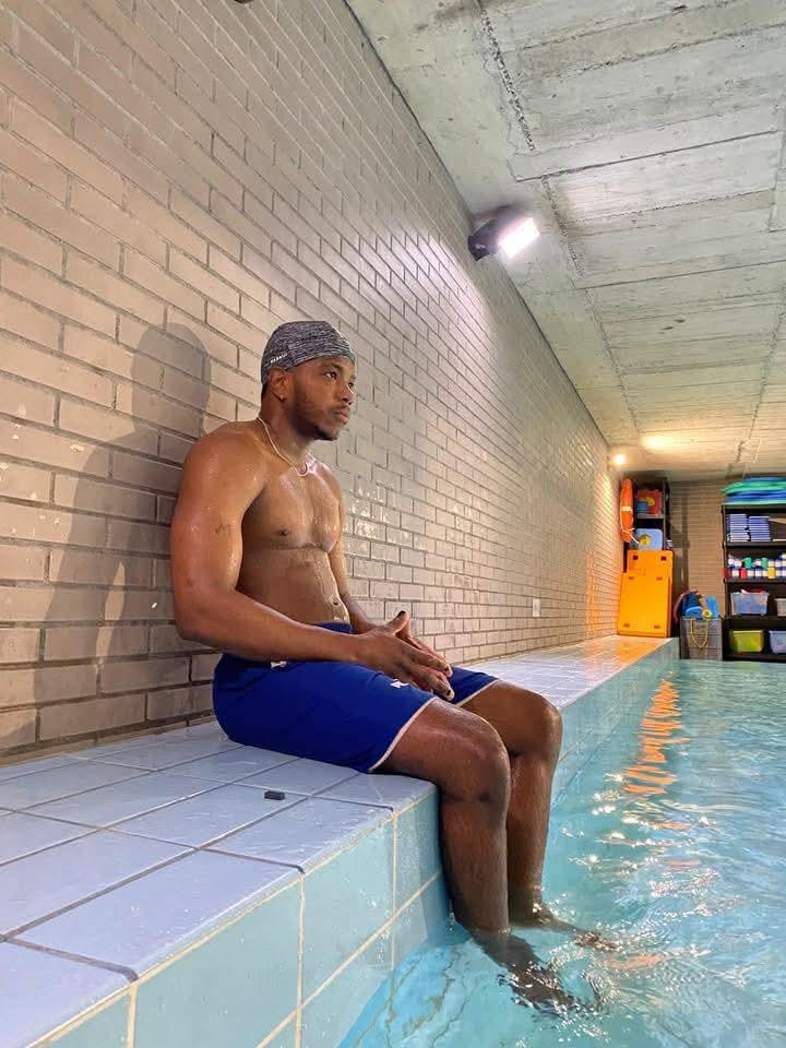 633598727: Chico busca chica en Asturias