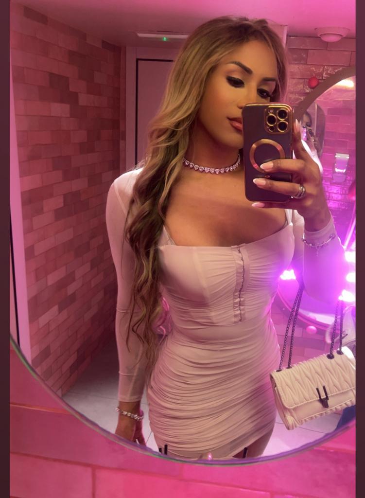 617592753: Transexual en Murcia