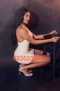 614854832: Transexual en Granada