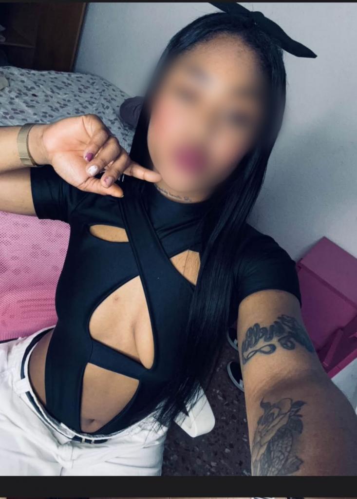 Chica busca chico en Valencia: Chica busca chico
