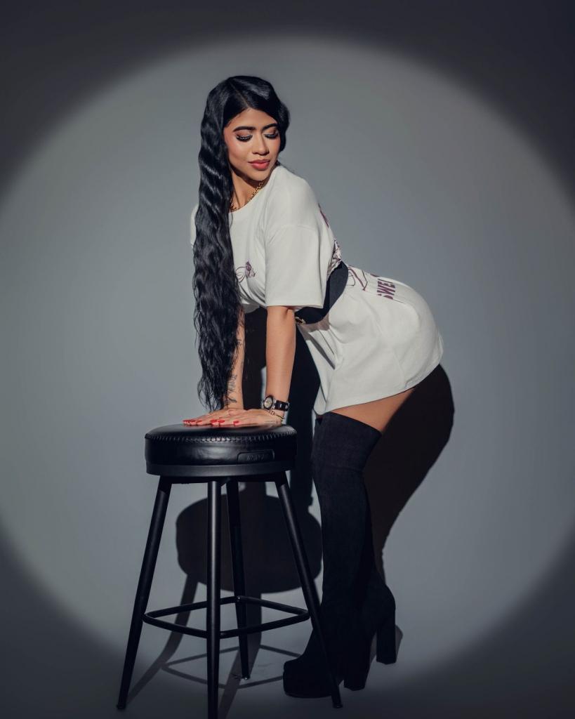 Chica busca chico en Sevilla: 