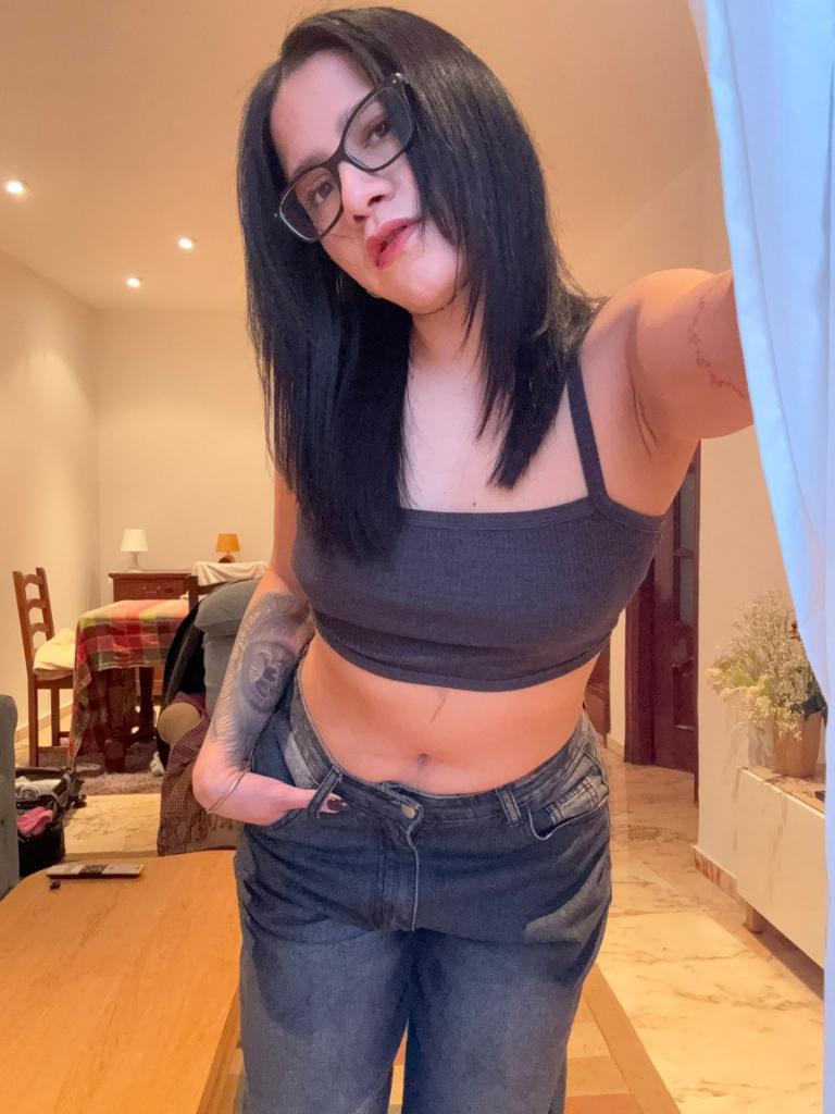 Chica busca chico en Jaén: 