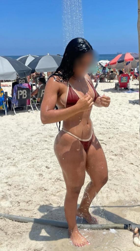 678903783: Chica busca chico en Málaga